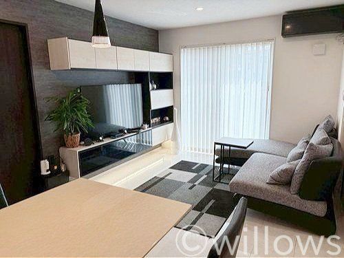 Modern 3SLDK House for Sale in Setagaya, Tokyo - Thumbnail 2