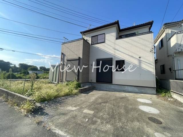 4LDK Family House in Takasaki with Parking and Garden - Thumbnail 2