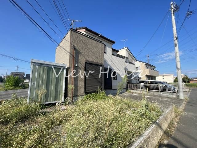 4LDK Family House in Takasaki with Parking and Garden - Thumbnail 4