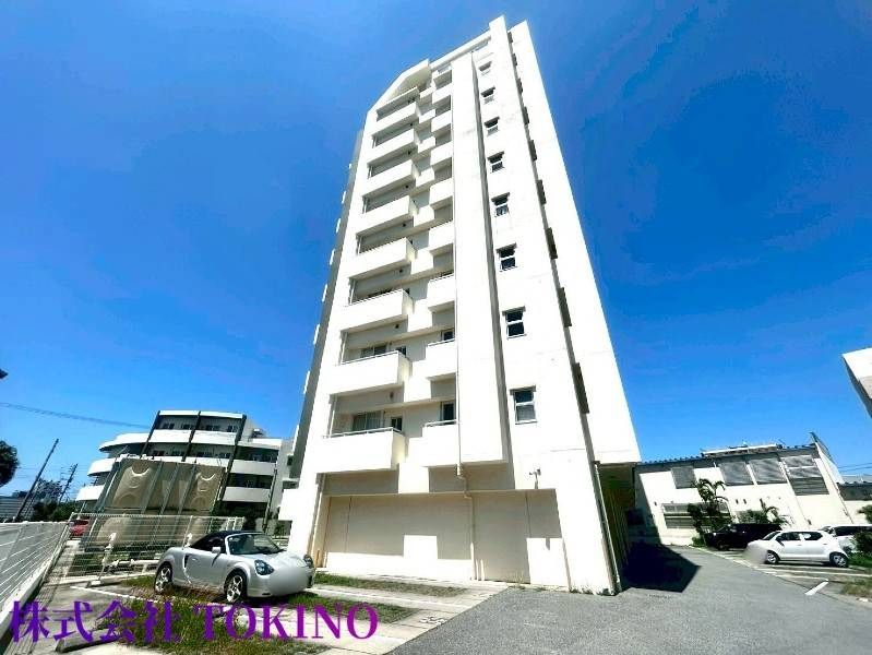 Bears Court Kuwae Sun Life 2LDK Apartment for Sale in Chatan - Thumbnail 4