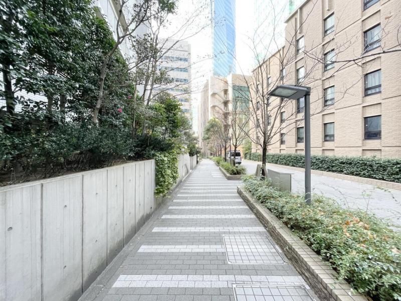 Renovated 2LDK Apartment near Roppongi Ichome Station, Minato - Thumbnail 3