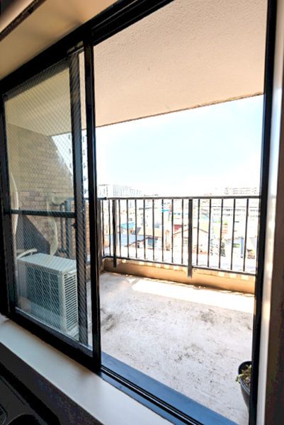 North Urawa Sunny Court 2DK Apartment for Sale - Thumbnail 4