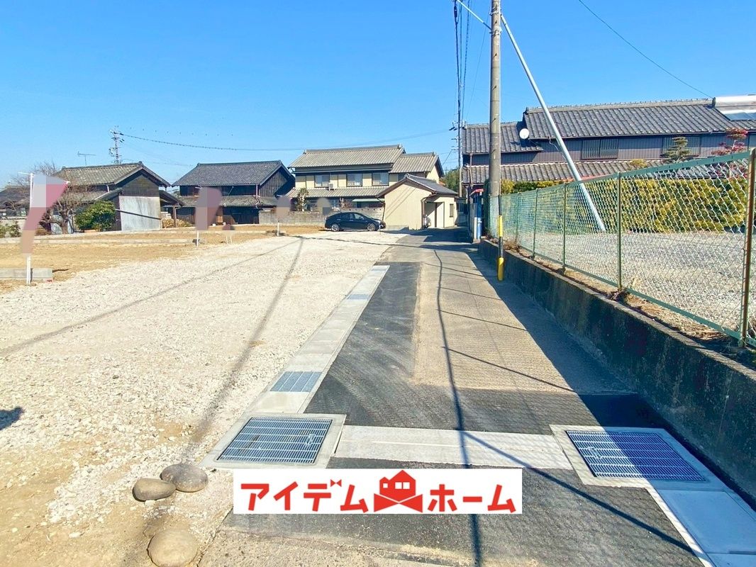 New 4LDK House in Chita City, Aichi | 96m² on 205m² Land - Thumbnail 2