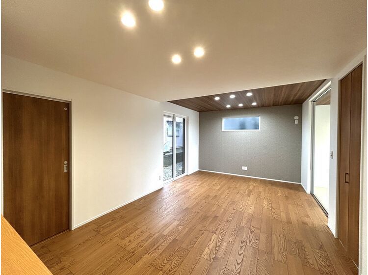 4LDK Modern House for Sale in Kaga, Ishikawa Prefecture - Thumbnail 3