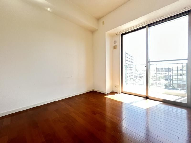 4LDK Apartment near Chikushi Station, Chikushino City - Thumbnail 3