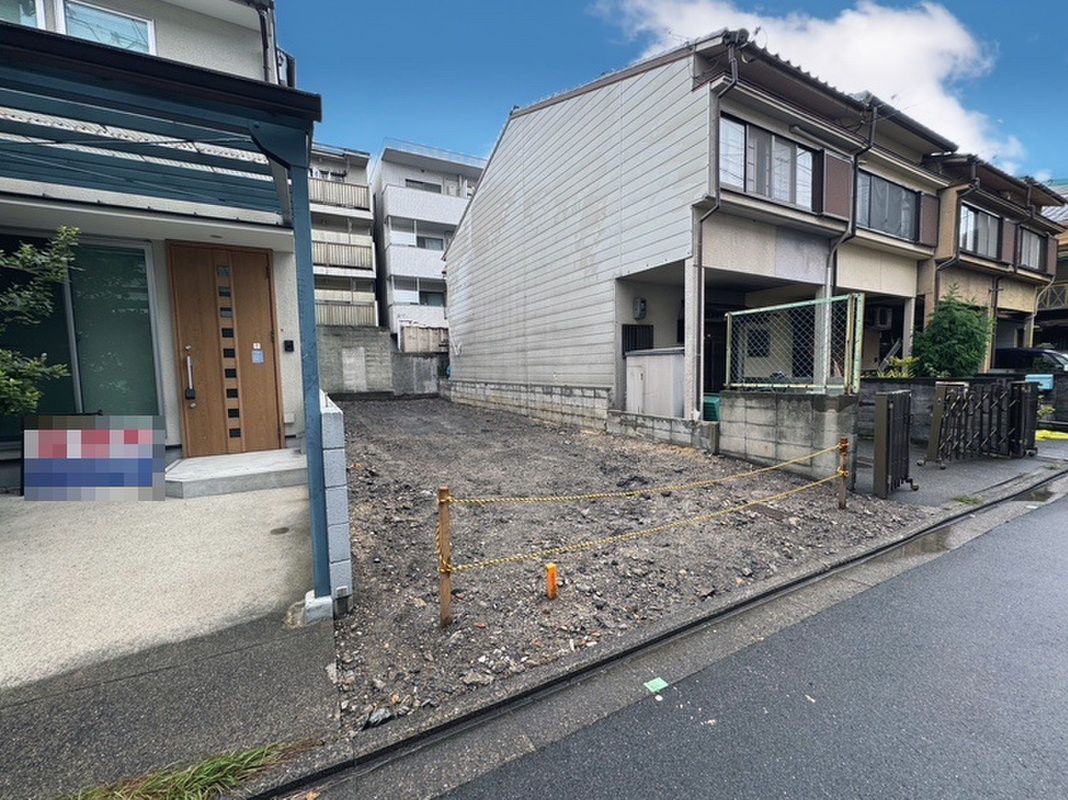 Land for Sale in Nakagyo-ku, Kyoto - 76.5 m² Building-Conditioned Plot - Thumbnail 3