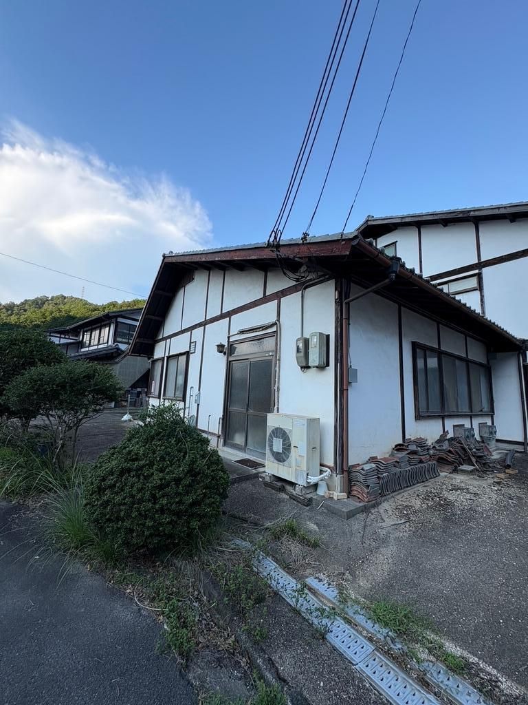 Land for Sale in Uji, Kyoto with Old House - 330 sqm Plot - Thumbnail 2
