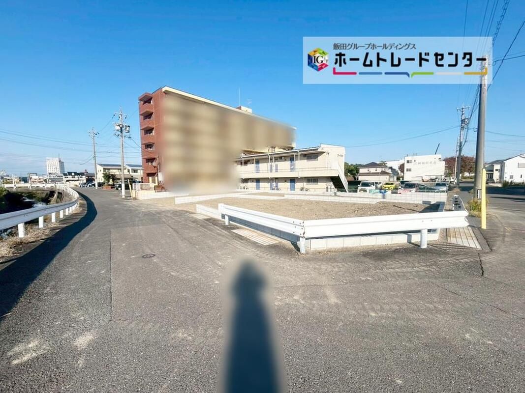 New 4LDK House in Gifu City with EV Charging & Seismic Damping - Thumbnail 2