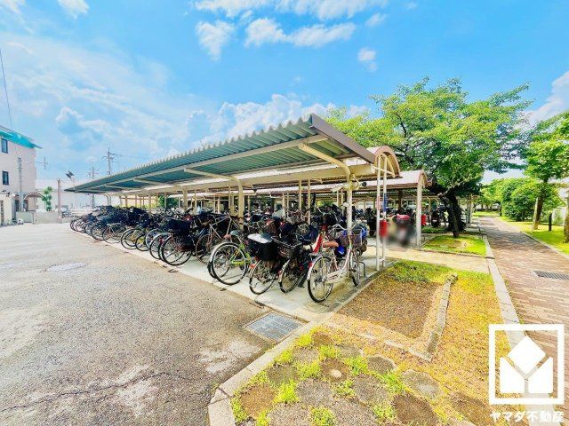 Park Terrace Katsuragawa 3LDK Apartment for Sale in Kyoto - Thumbnail 4