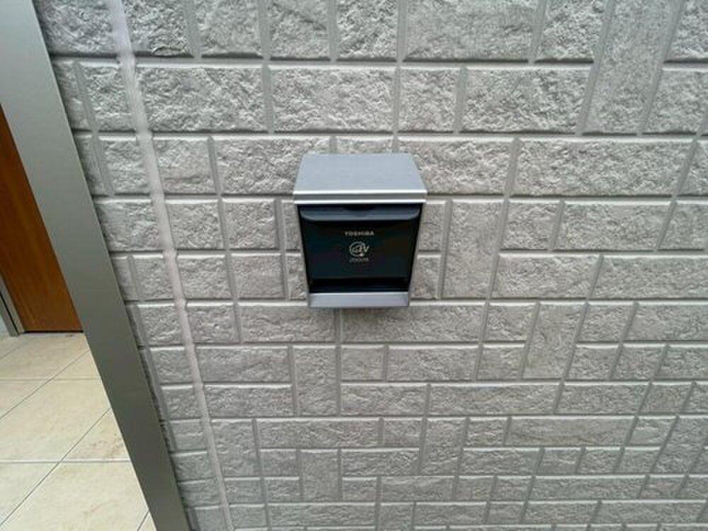 New 4LDK House in Gifu City with Seismic Control & EV Charging - Thumbnail 3