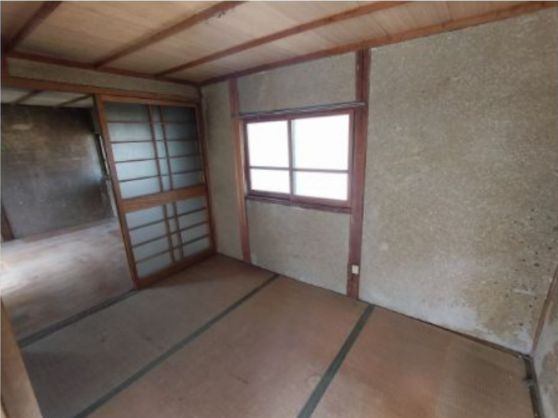 1887 Farmhouse with 2046 sqm Land in Asakura, Fukuoka - Thumbnail 4