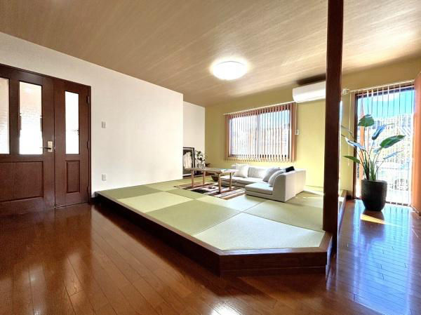 6SLDK House Near Oaza Station in Oita City - Thumbnail 3