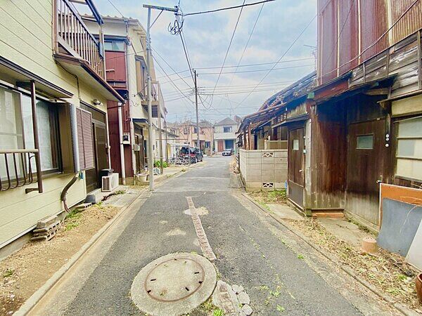 Land for Sale in Minami-Koiwa, Edogawa, Tokyo - No Building Conditions - Thumbnail 2