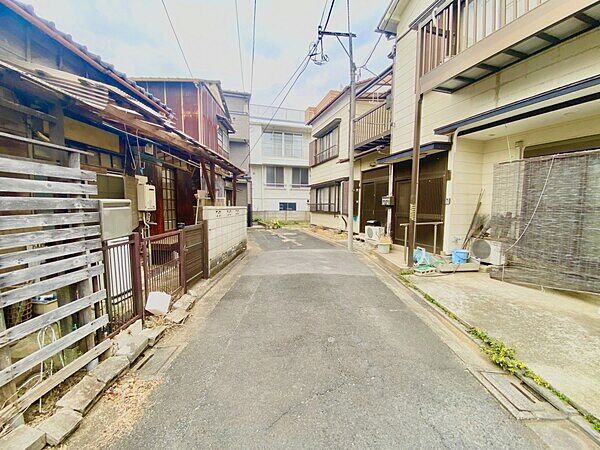 Land for Sale in Minami-Koiwa, Edogawa, Tokyo - No Building Conditions - Thumbnail 4