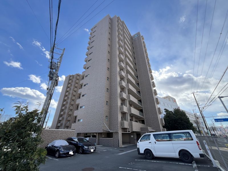 3LDK Apartment in Central Hamamatsu with South-Facing Balcony - Thumbnail 3