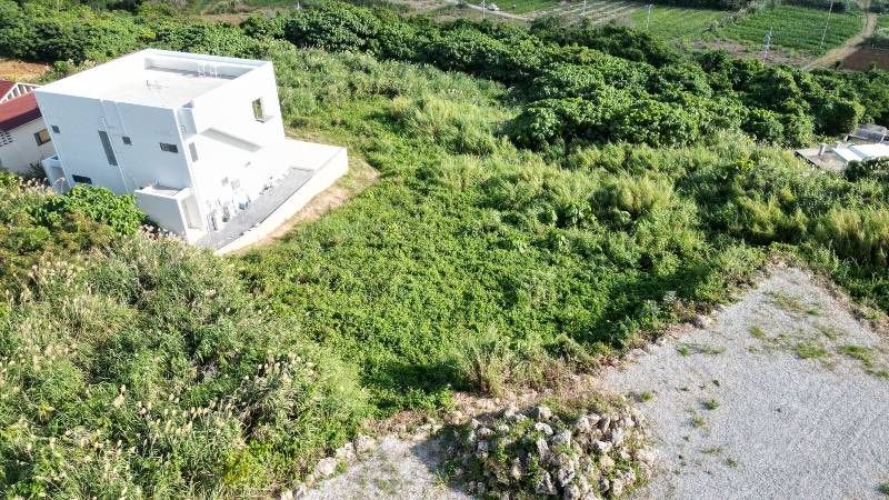 Land for Sale in Kouri, Nakijin Village, Okinawa - 637 sqm - Image 1