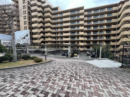 3LDK Apartment in Izumi Osaka - 71.55sqm - Thumbnail 2