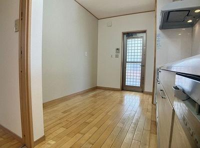 Spacious 5SLDK House in Niihama with Garden — Image 4, Niihama, Ehime