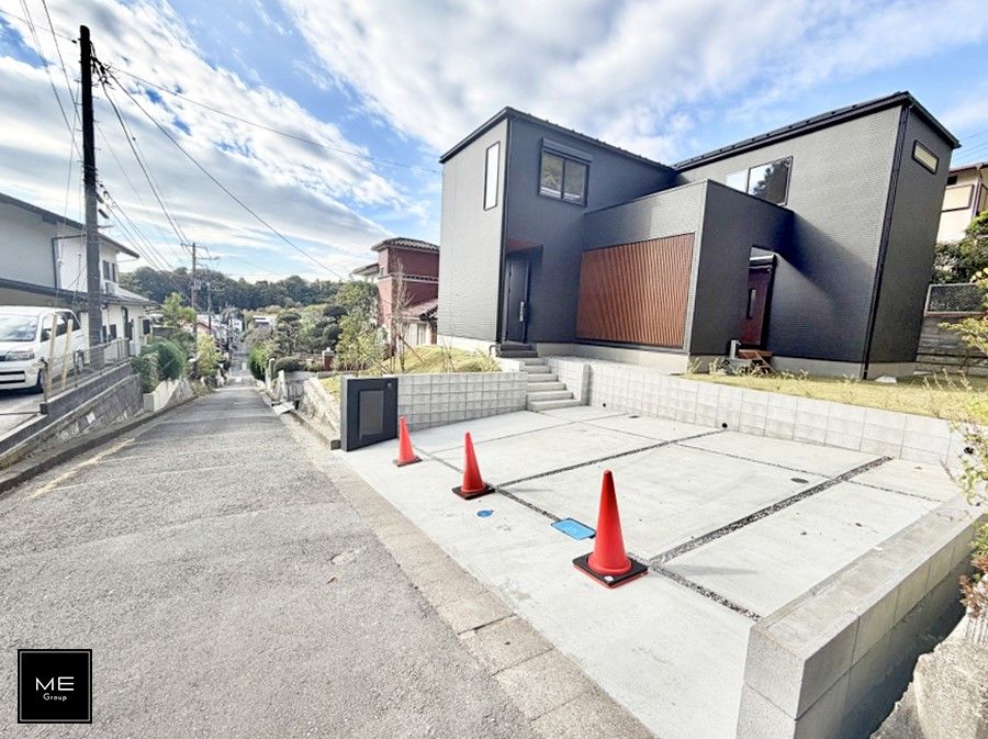 New 3LDK House with Wood Deck in Kamakura, Kanagawa - Thumbnail 4