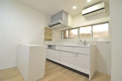 [Homes] Detached house at Hinode 4-chome, Sanyo Onoda City | — Image 4, Sanyo Onoda, Yamaguchi