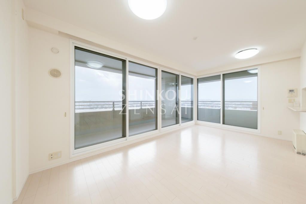 Clanz Square Omachi Urban Residence 12F 2LDK Hirosaki - Thumbnail 3