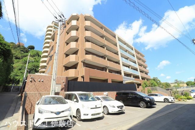 Bright 3LDK Apartment in Kagoshima with Sakurajima Views - Thumbnail 3