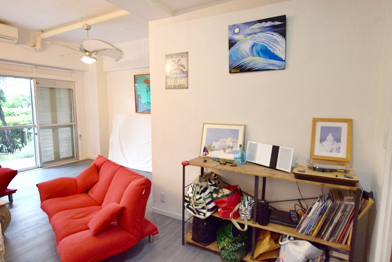 Zushi Marina Apartment for Sale - Renovated 1R with Balcony - Thumbnail 3