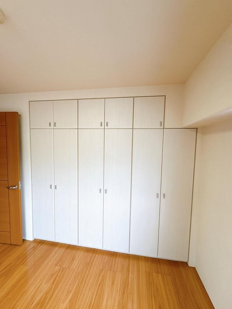 4LDK Apartment in Sakade City with Balcony Space - Thumbnail 4