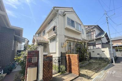 Spacious 5LDK House for Sale in Itano-cho, Itami — Image 2, Itami, Hyogo