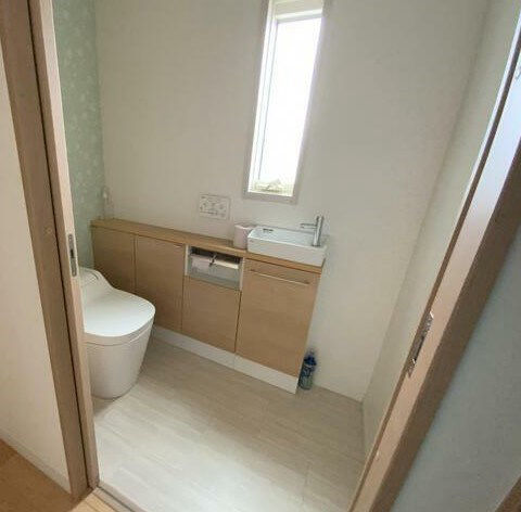 4SLDK Solar-Powered House in Yukuhashi with 3 Parking Spaces - Thumbnail 3