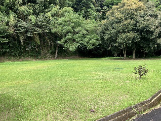 1,927 sqm Land for Sale in Izumi, Kagoshima - Thumbnail 2
