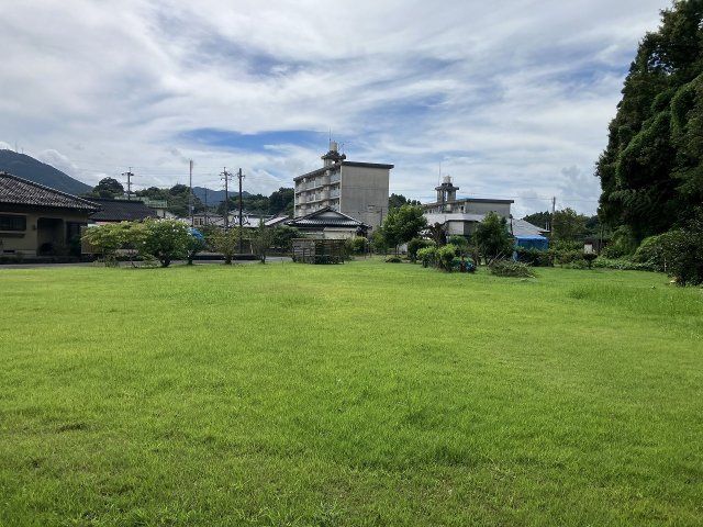 1,927 sqm Land for Sale in Izumi, Kagoshima - Thumbnail 3