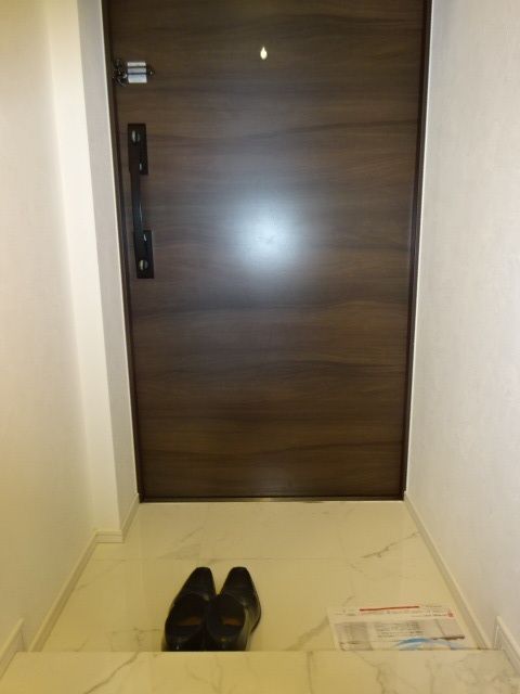 Pet-Friendly 1LDK Condo Near Chigasaki Station, Kanagawa - Thumbnail 3