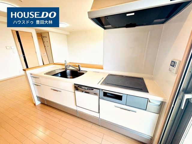 T Stage Shinseicho 7F: 2LDK Apartment in Toyota City - Thumbnail 3