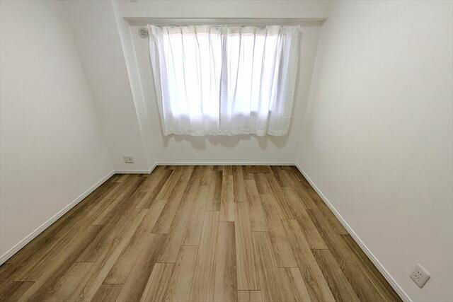 4LDK Apartment in Takamatsu with South-Facing Balcony - Thumbnail 4