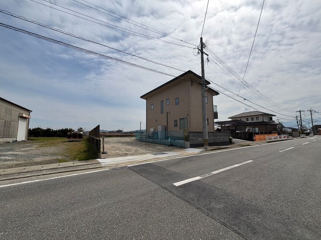 Land for Sale in Fukuoka's Kyudai Gakken Toshi Area - 65.97 Tsubo - Image 1