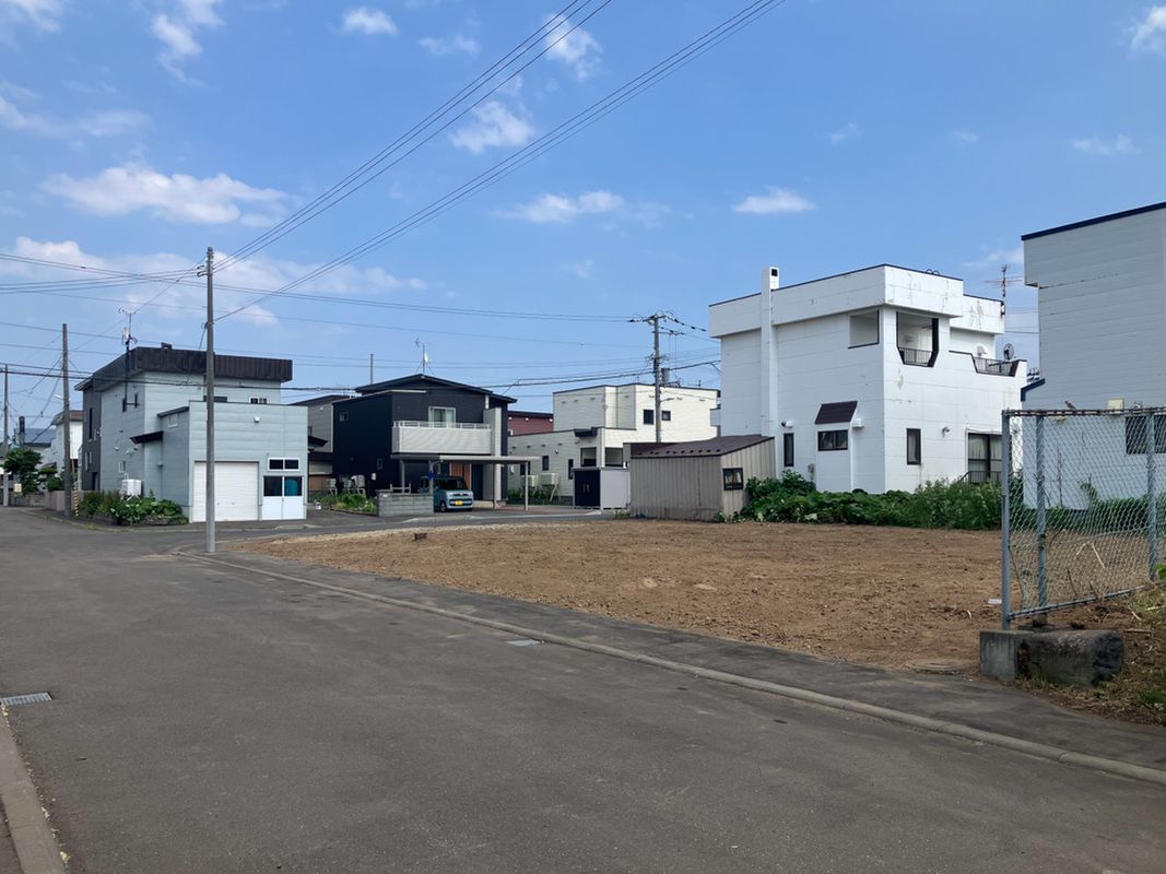 Corner Lot Building Plot for Sale in Hoshimi, Sapporo - Thumbnail 2