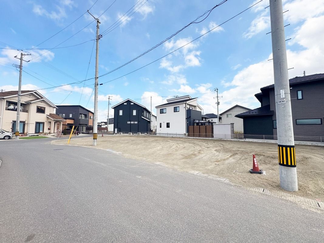 Land for Sale in Rifu, Miyagi with Build-to-Order Home Options - Thumbnail 2