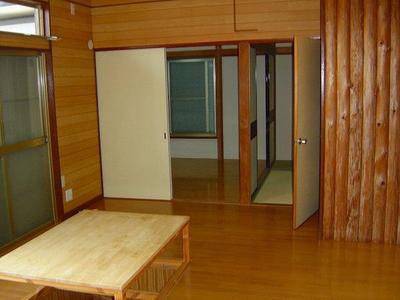 25 minutes by bus from Ishioka Station on the JR Joban Line, get off at Hataya, 13 minutes walk (Omitama City) Used detached house (Property number: 0007012-0000486) — Image 2, Omitama, Ibaraki