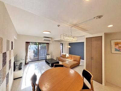 2SLDK Apartment in Kashiwa with Flexible Layout - 74.58㎡ — Image 2, Kashiwa, Chiba