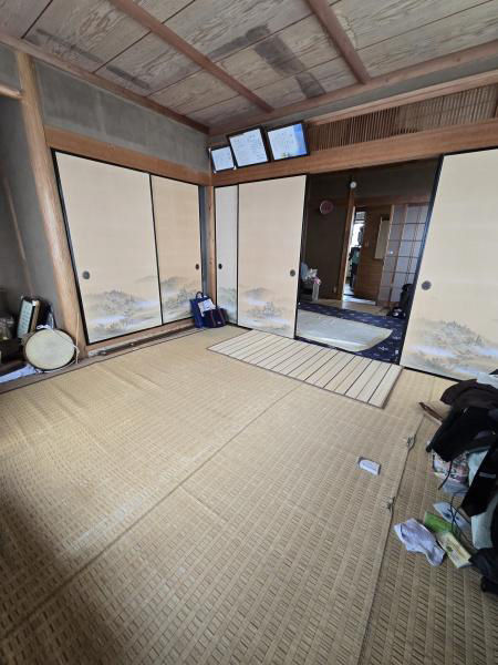 4DK Steel-Frame House with Factory Space in Himeji - Thumbnail 2