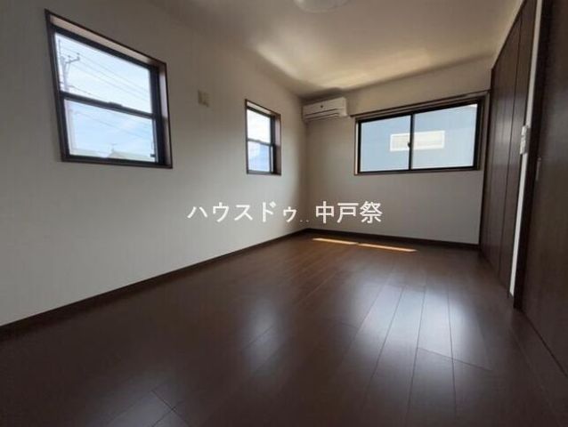 2LDK Detached House for Sale in Sakura City, Tochigi - Thumbnail 2