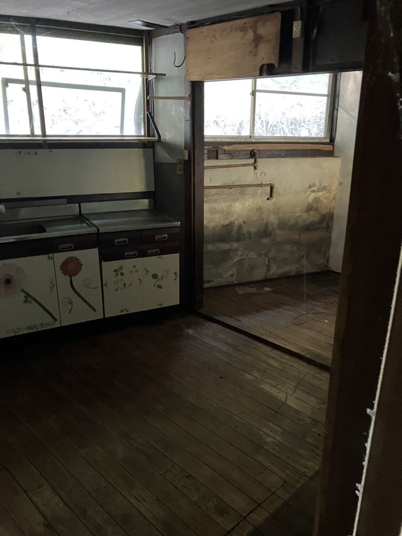 Spacious 11DK house in Fukuchiyama with 312㎡ land - Thumbnail 3