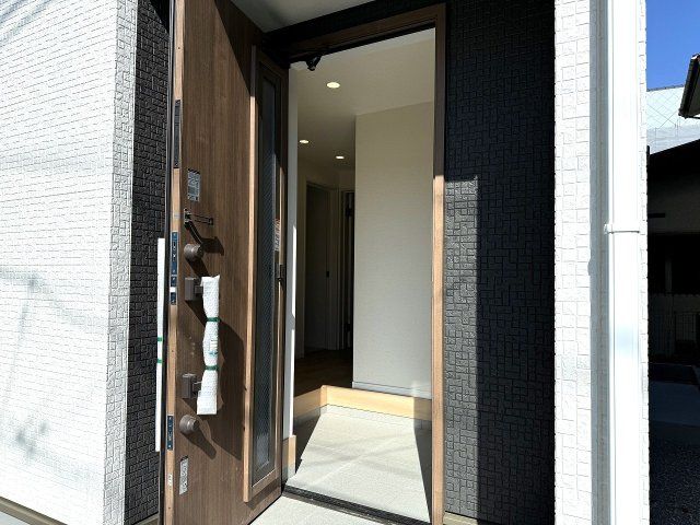 New ZEH Standard Energy-Efficient House Near Hachioji Station - Thumbnail 4