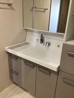 Quoere Kishiwada 14F 3LDK Apartment for Sale in Osaka - Thumbnail 2