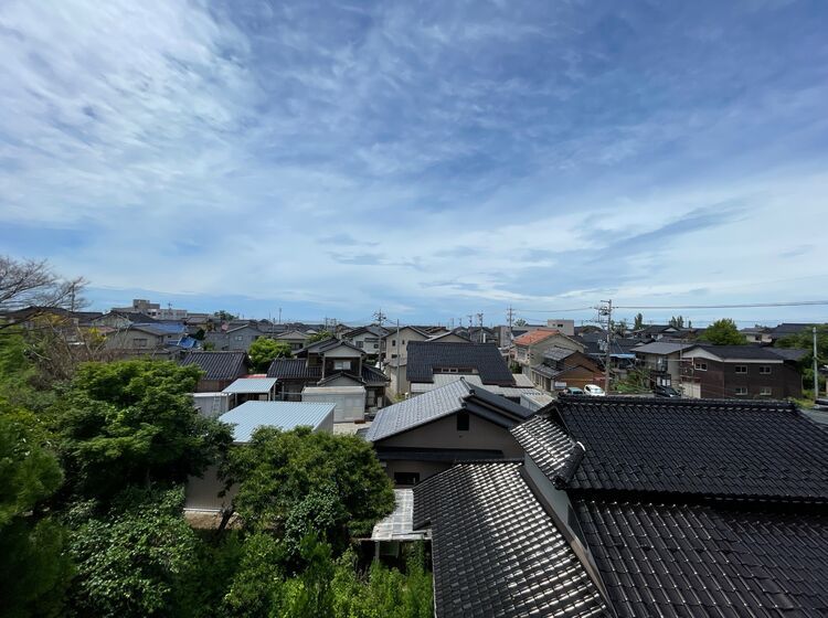 Spacious 6LDK House in Kahoku City with Courtyard - Thumbnail 3