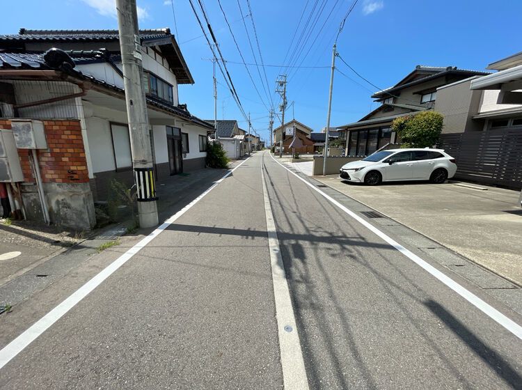 Spacious 6LDK House in Kahoku City with Courtyard - Thumbnail 4