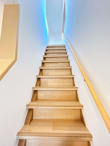 Renovated 3LDK House in Takaoka, Toyama - 123m² - Thumbnail 2