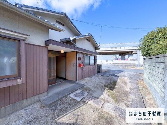 Commercial Building for Rent in Okayama City, Quasi-Industrial Zone - Thumbnail 4