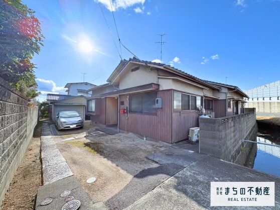 Commercial Building for Rent in Okayama City, Quasi-Industrial Zone - Thumbnail 2